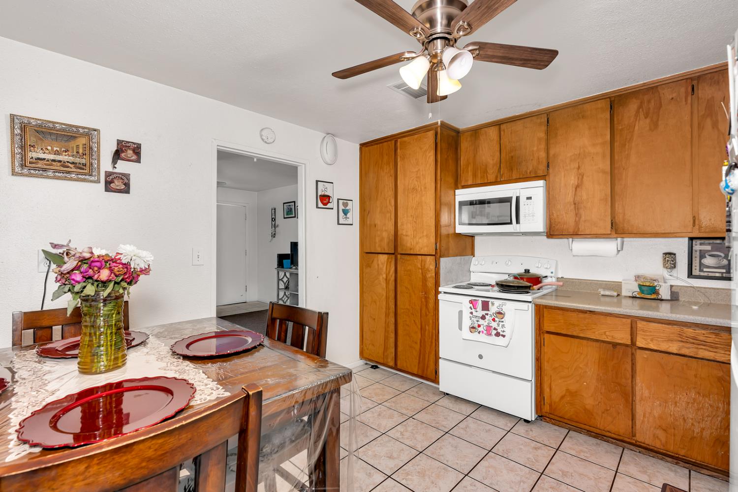 1333 1345 Frank Ave, Dos Palos, CA 93620