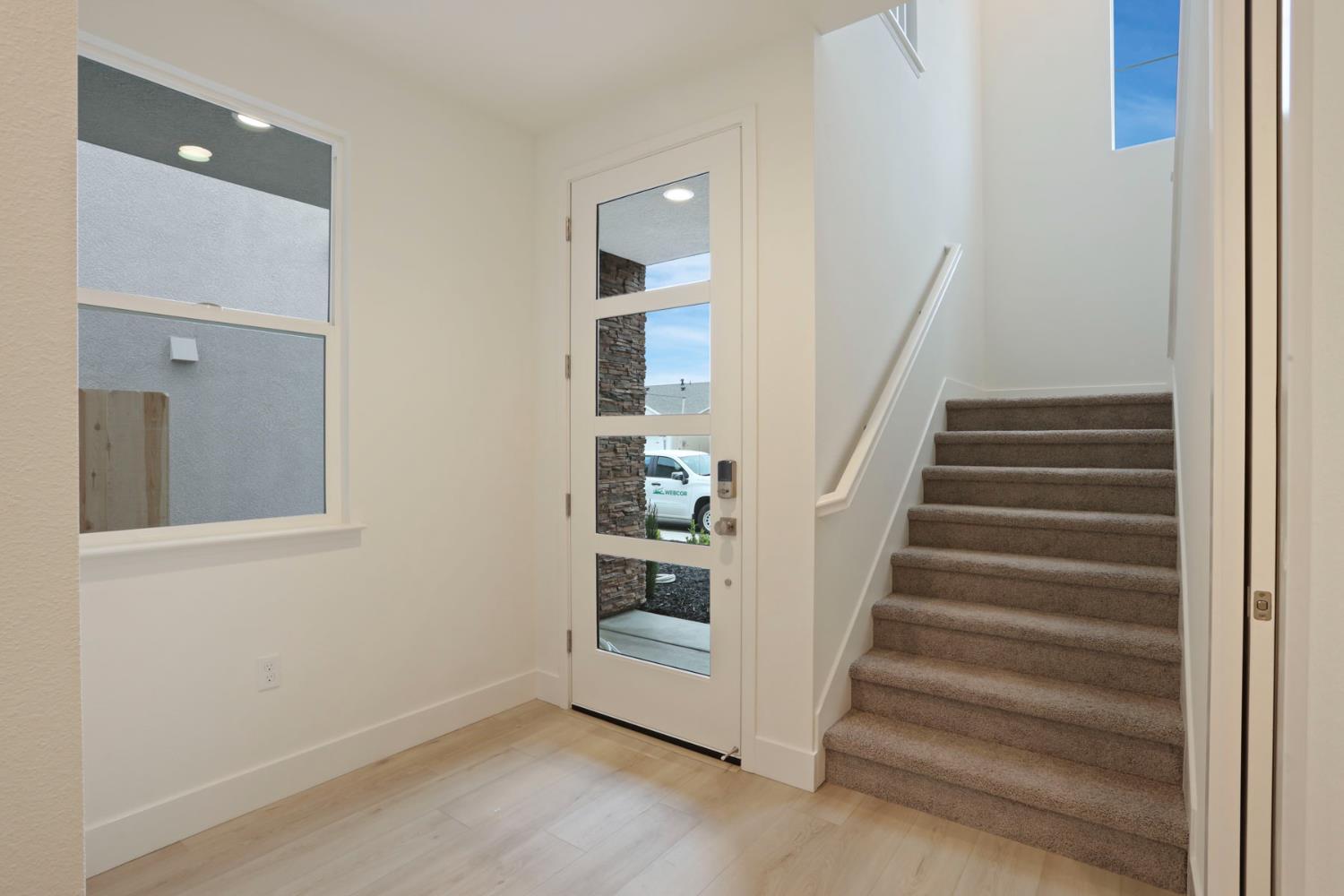 2182 Silk Ave, Manteca, CA 95337