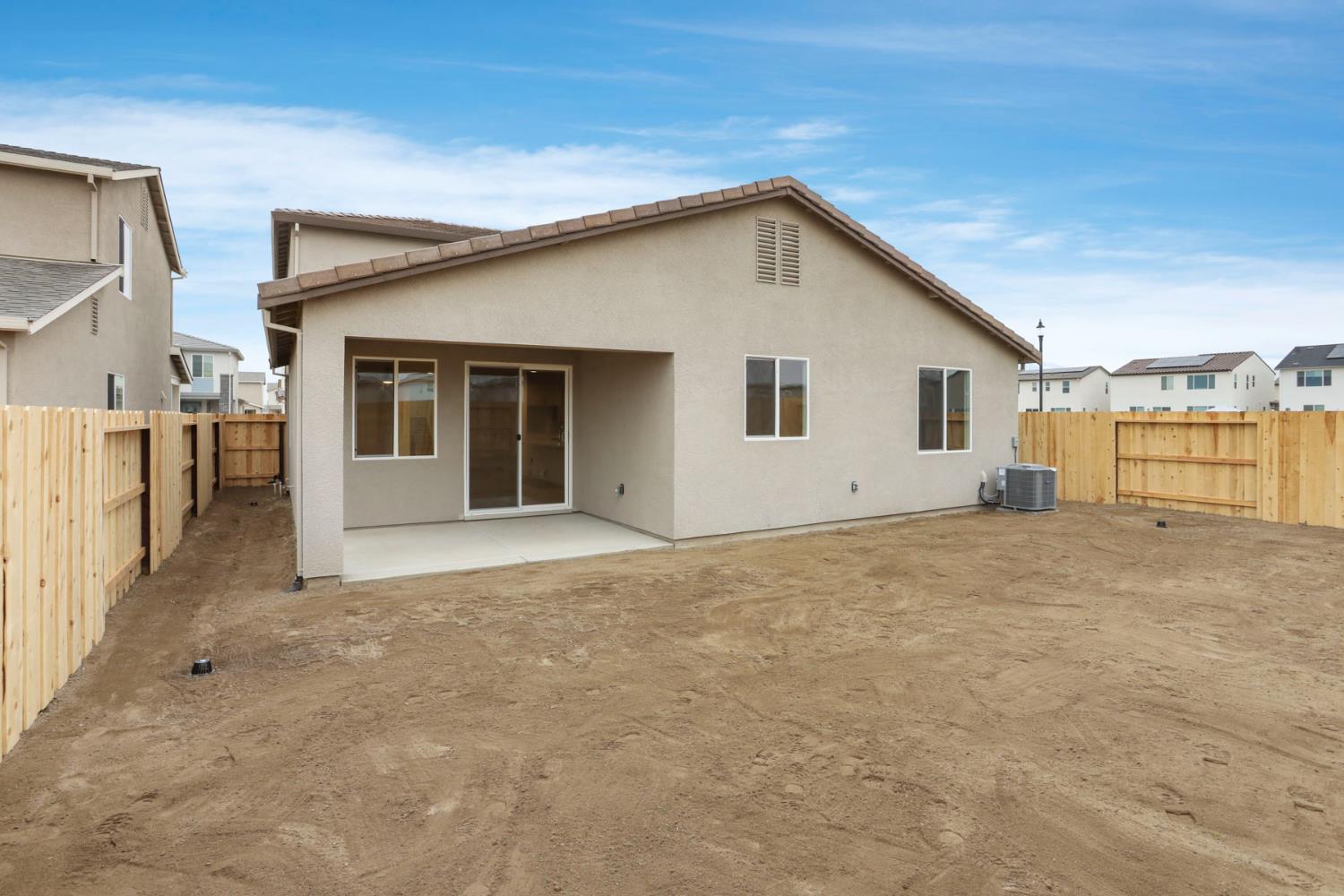 2182 Silk Ave, Manteca, CA 95337