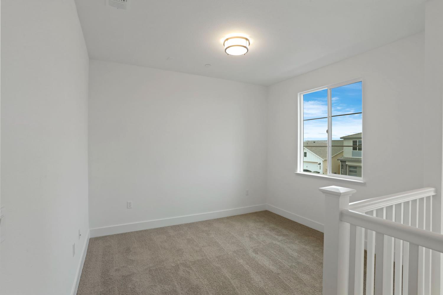 2182 Silk Ave, Manteca, CA 95337