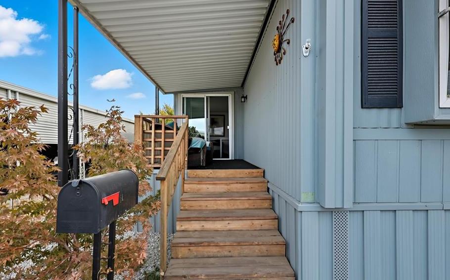 2240 Golden Oak Spc 14 Ln, Merced, CA 95341