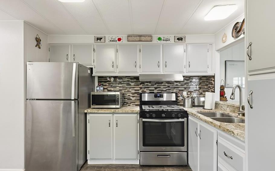 2240 Golden Oak Spc 14 Ln, Merced, CA 95341