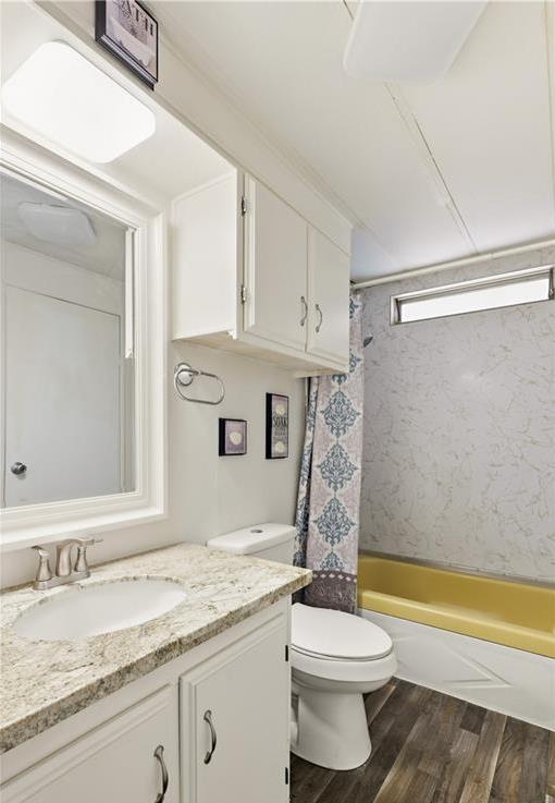 2240 Golden Oak Spc 14 Ln, Merced, CA 95341