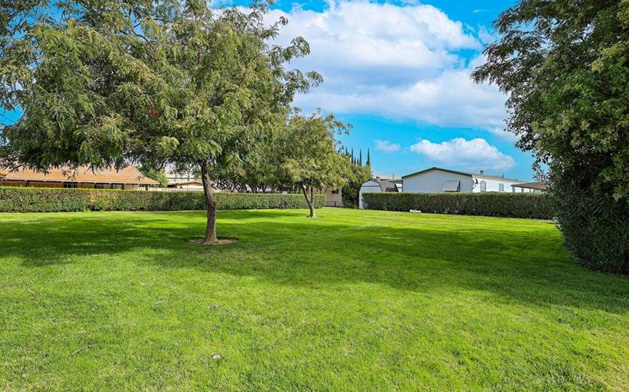 2240 Golden Oak Spc 14 Ln, Merced, CA 95341