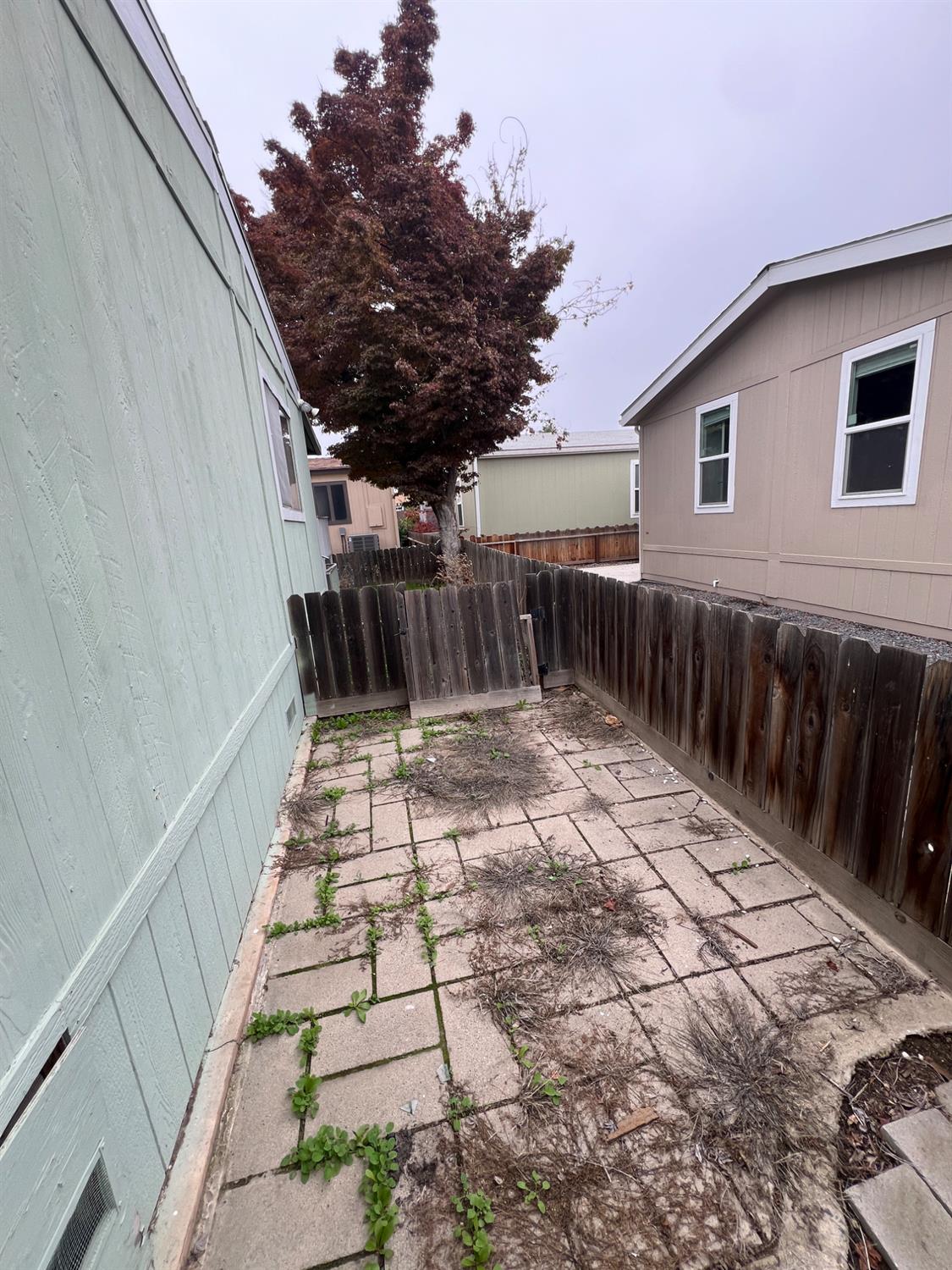 127 sloop, Modesto, CA 95356