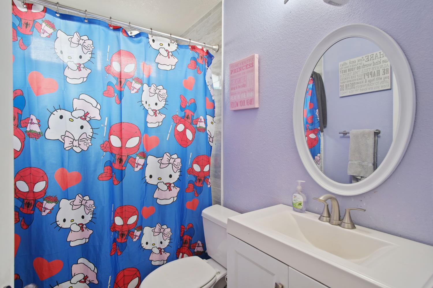 328 Burns Creek Ct, Waterford, CA 95386