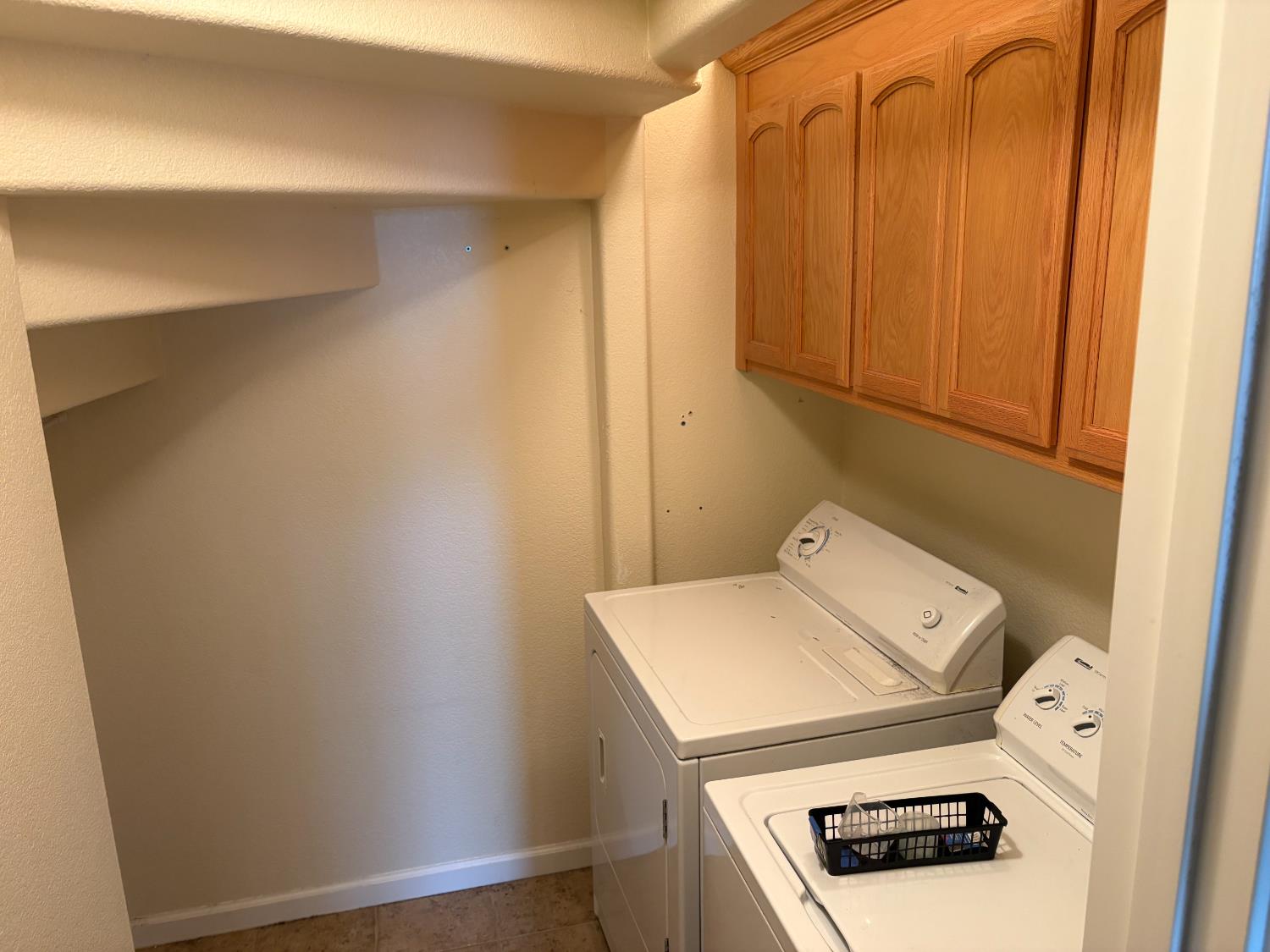 8386 Vista verde Cir, La Grange, CA 95329