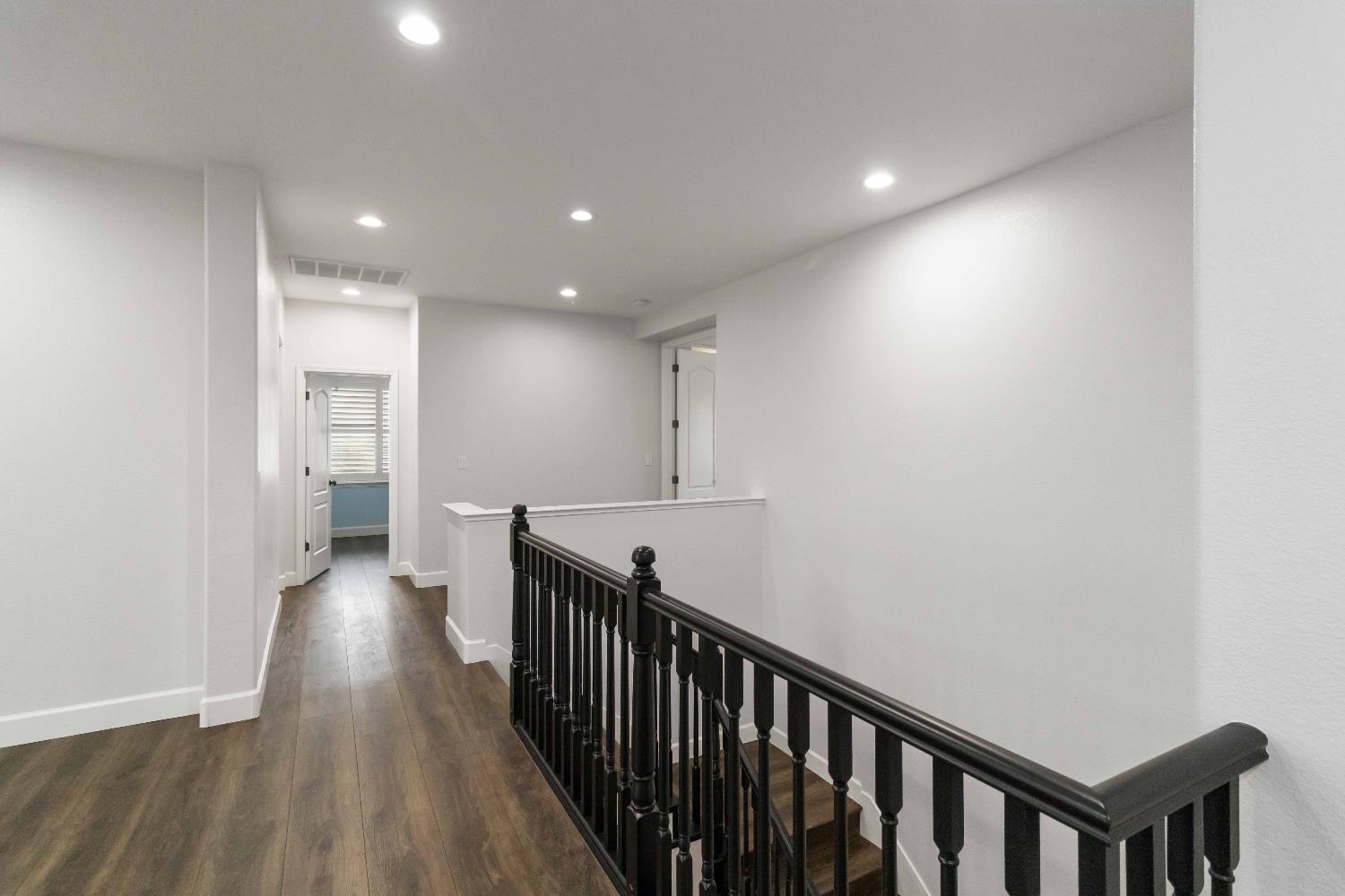 2517 Guadalajara Dr, Modesto, CA 95355