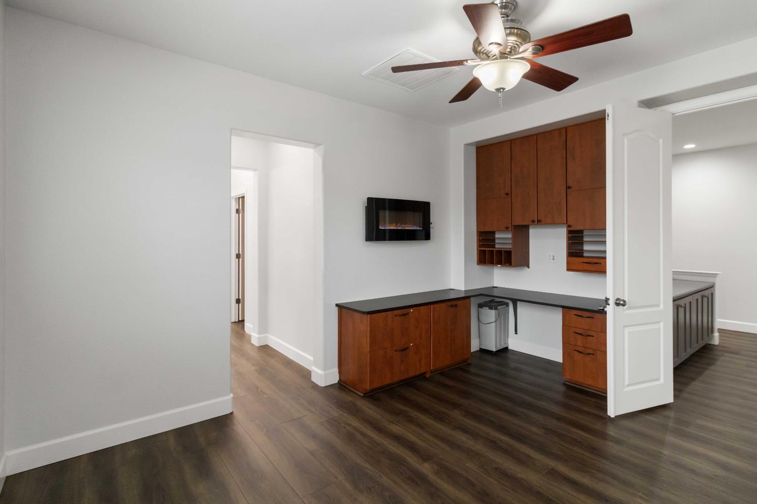 2517 Guadalajara Dr, Modesto, CA 95355