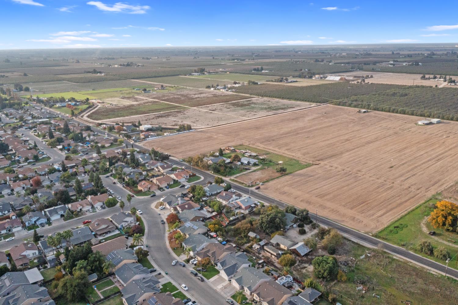 6660 OLIVE AVE, Winton, CA 95388