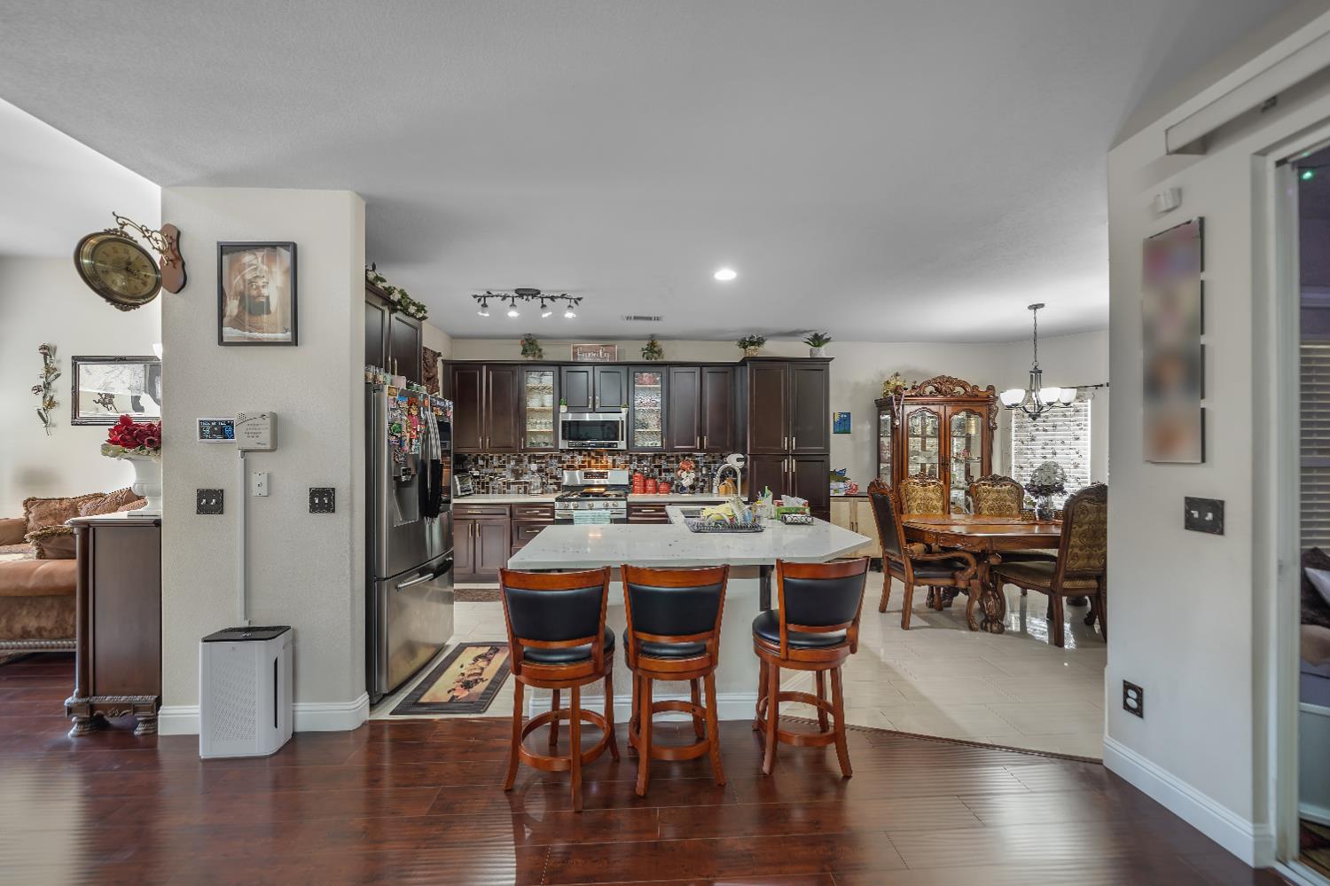 1114 Kay Cir, Turlock, CA 95382