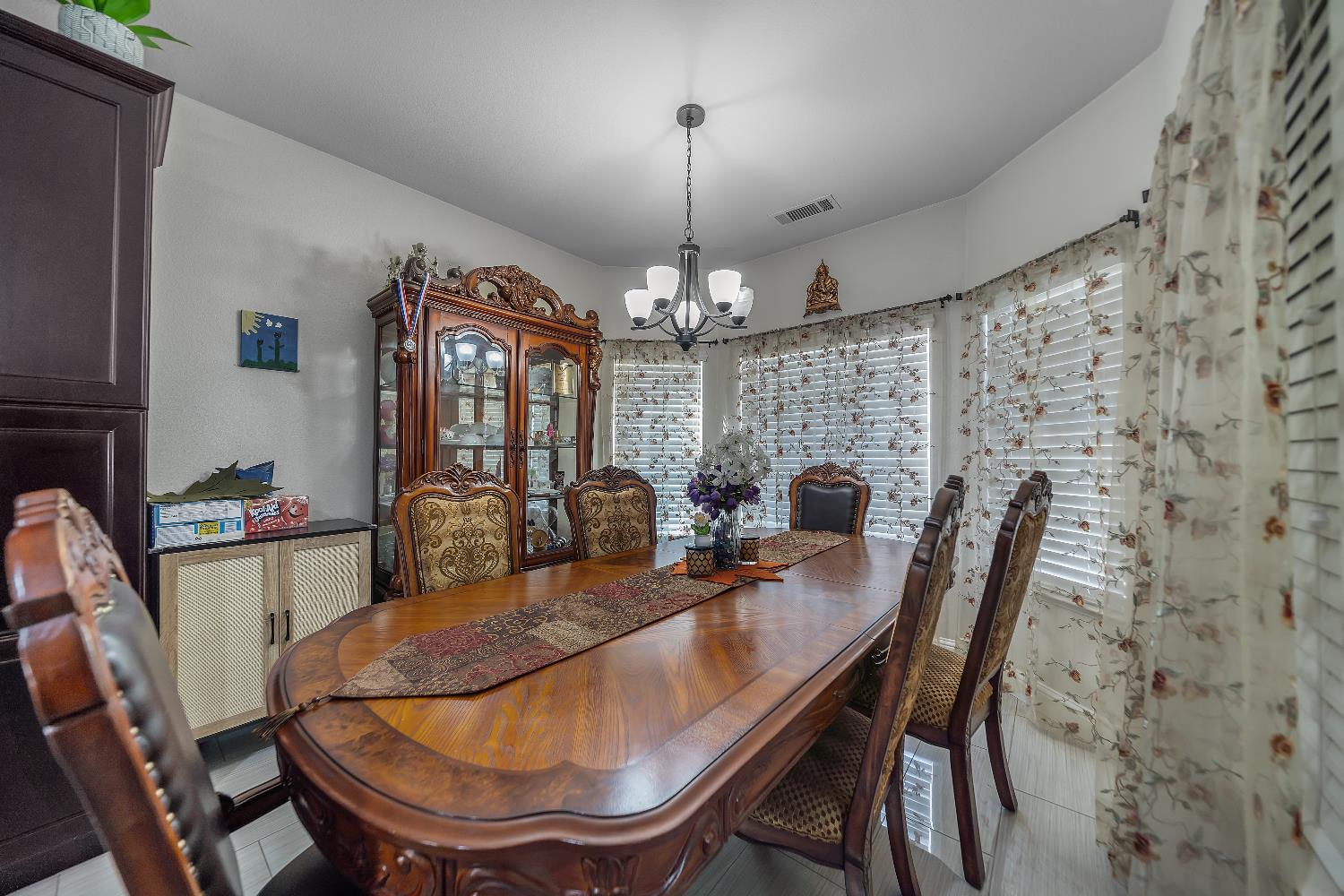 1114 Kay Cir, Turlock, CA 95382