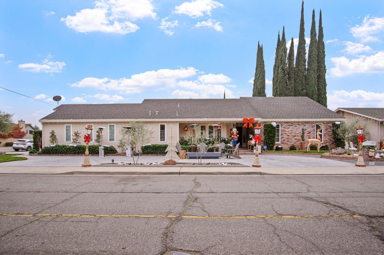 1580 Michael Way, Turlock, CA 95382