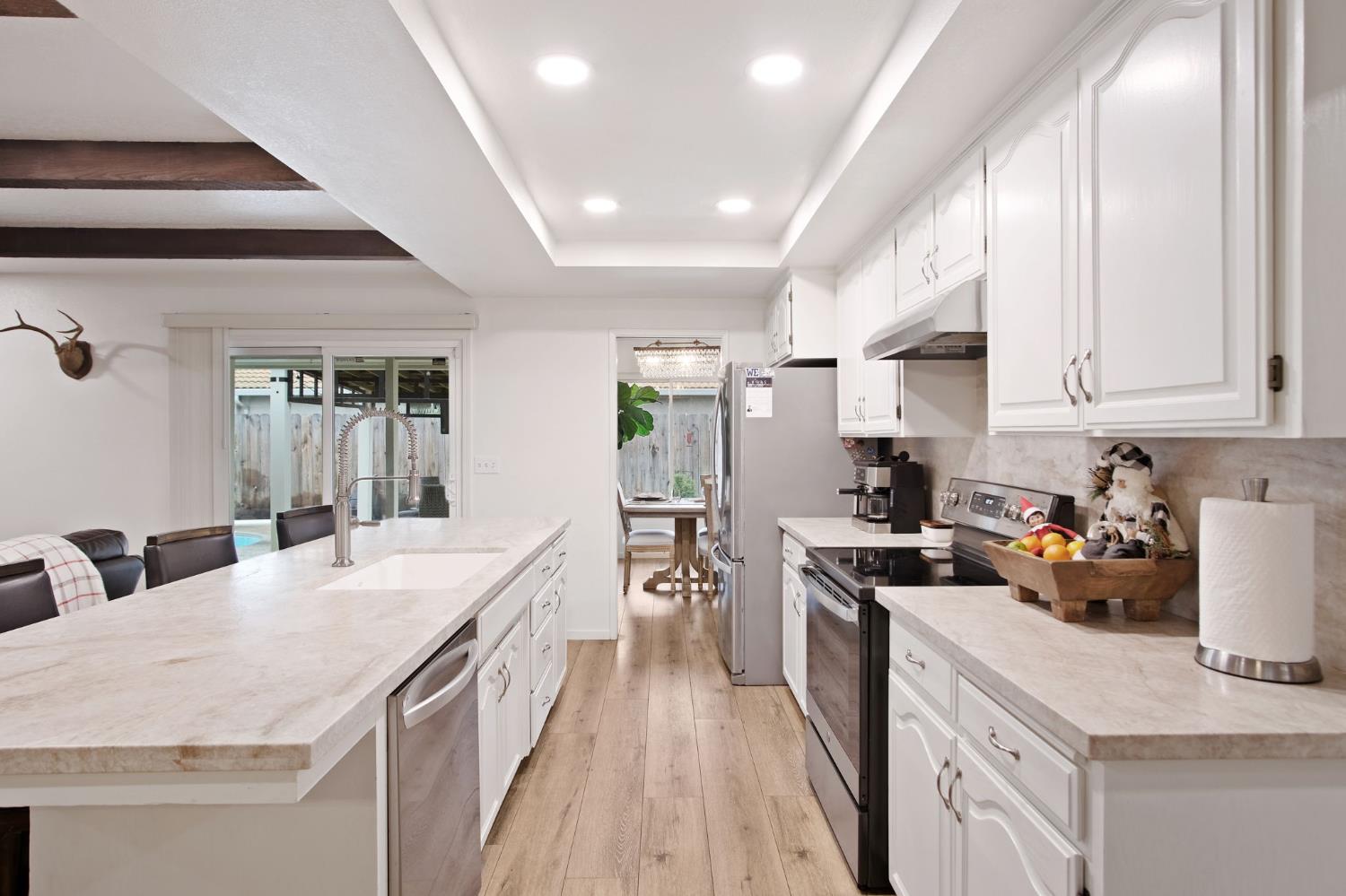 1580 Michael Way, Turlock, CA 95382