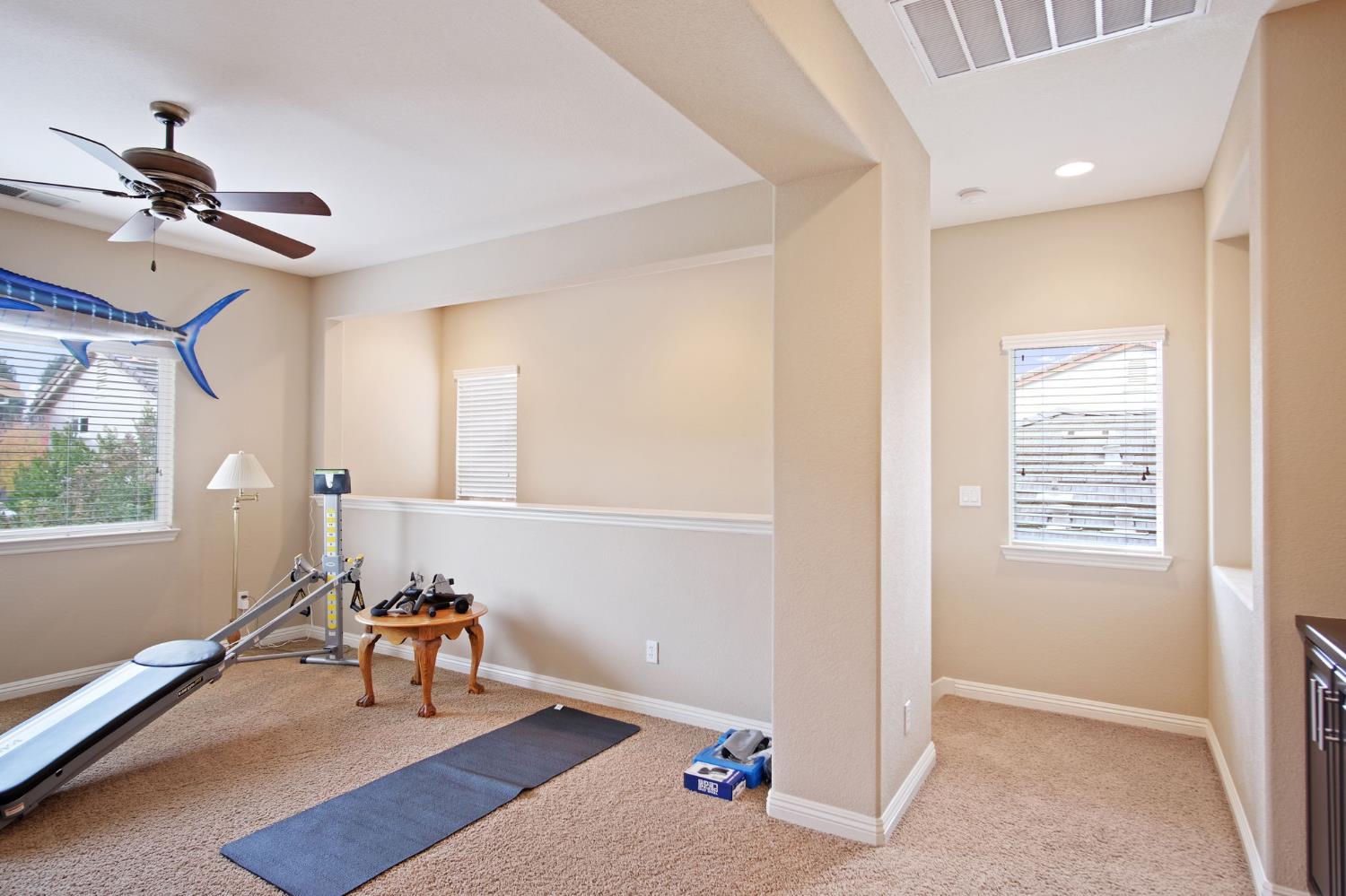 4245 Silver Lupine Dr, Turlock, CA 95382