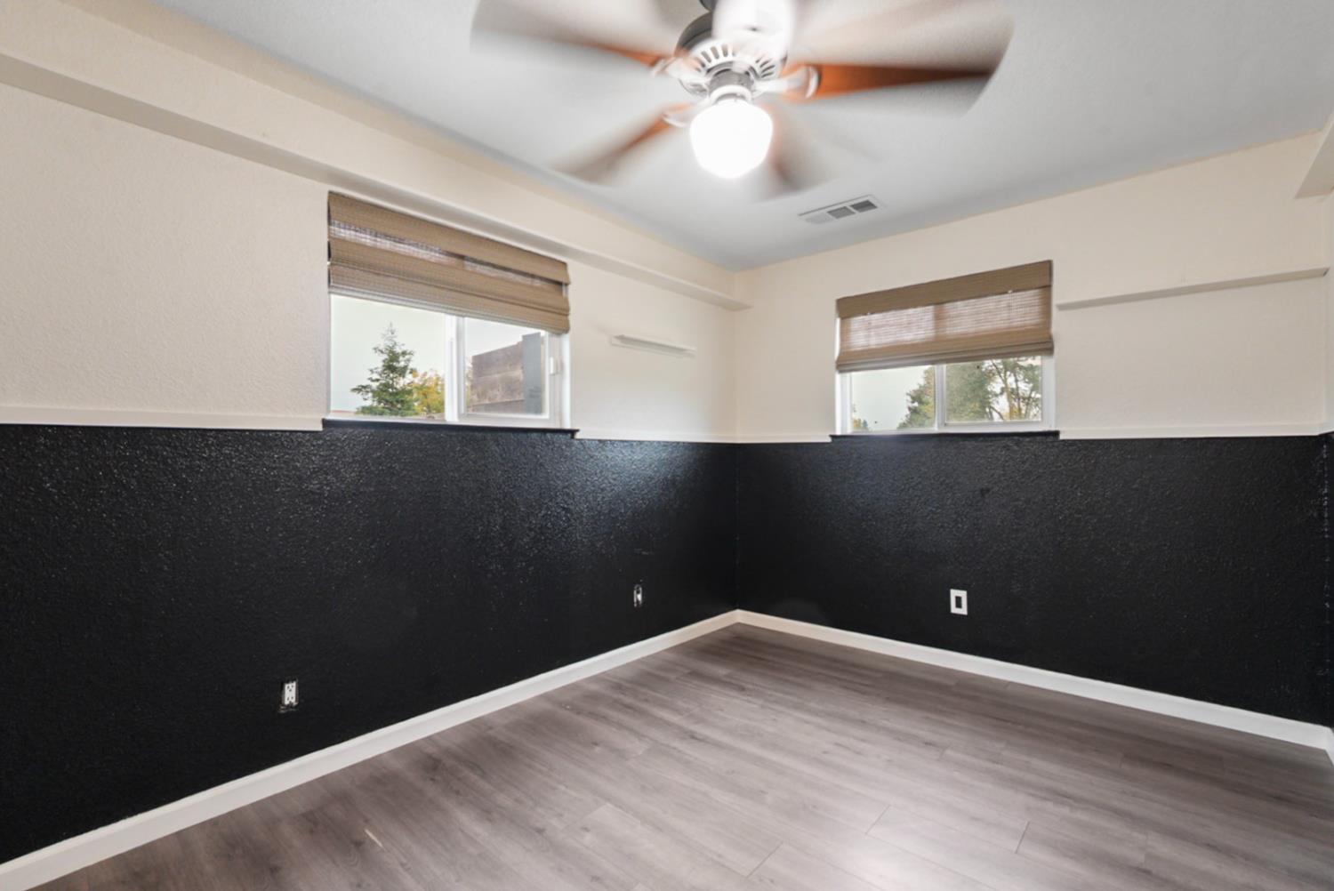 960 Elma St, Hickman, CA 95323