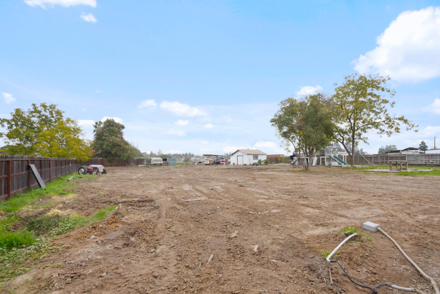 960 Elma St, Hickman, CA 95323