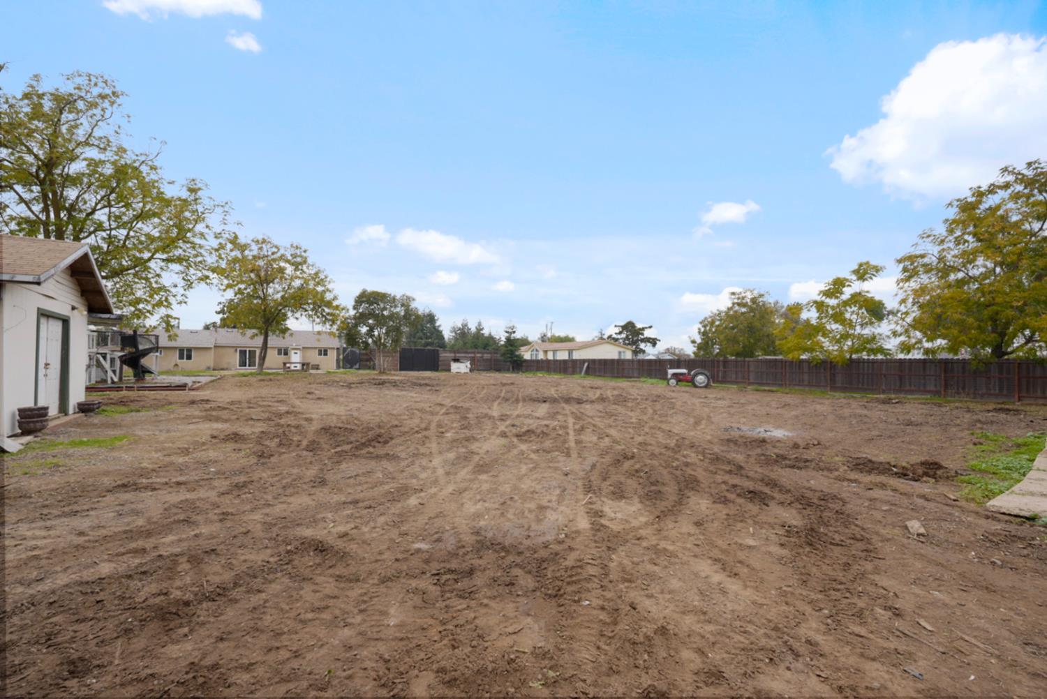 960 Elma St, Hickman, CA 95323