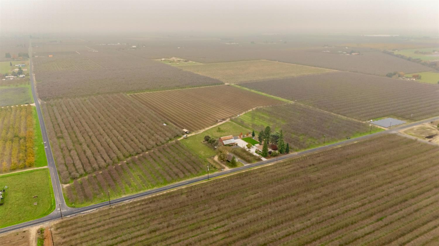 16221 Carrolton Rd, Escalon, CA 95320