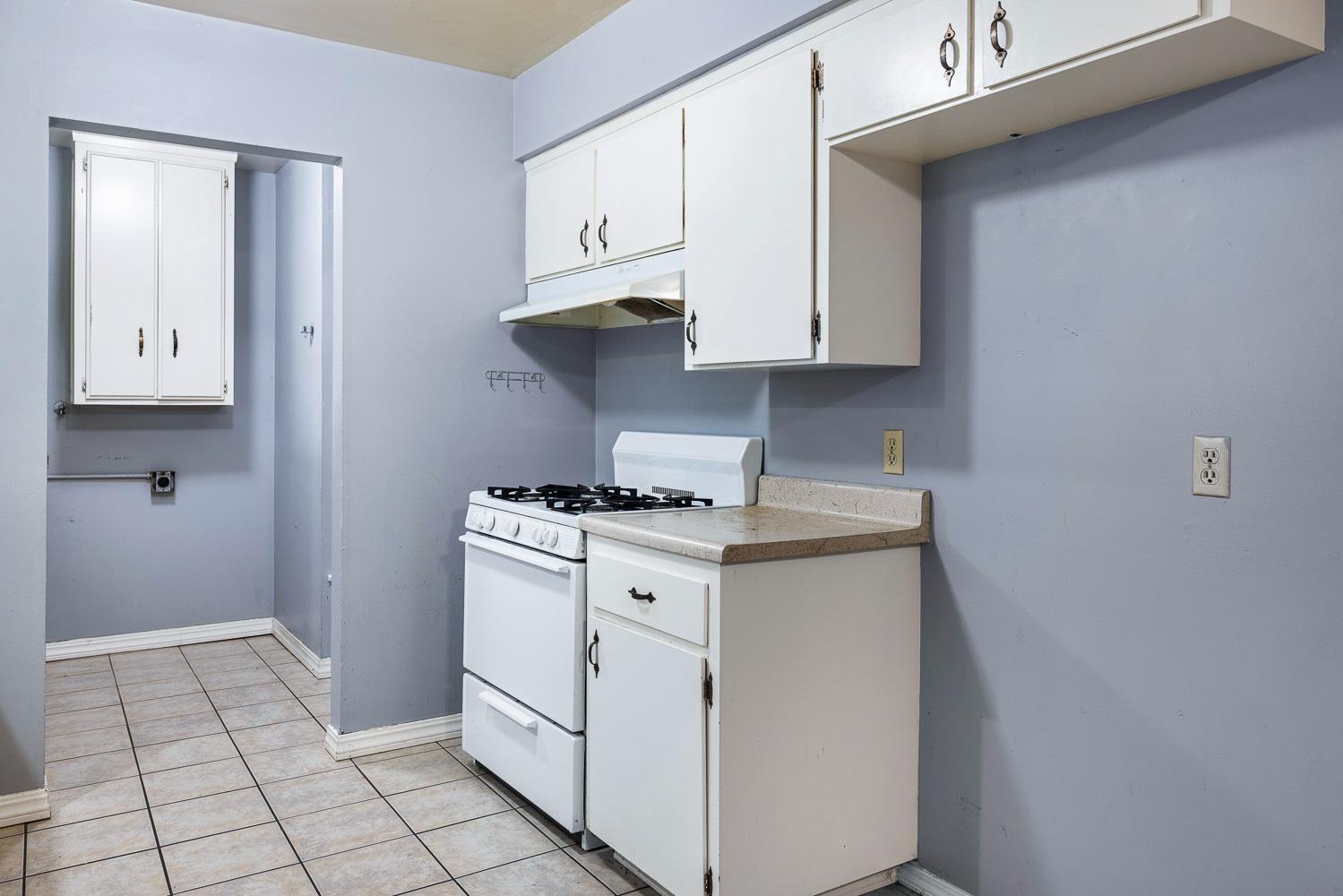 21234 S Feland Ave, Riverdale, CA 93656