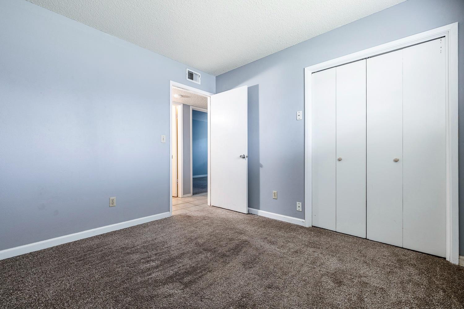 21234 S Feland Ave, Riverdale, CA 93656