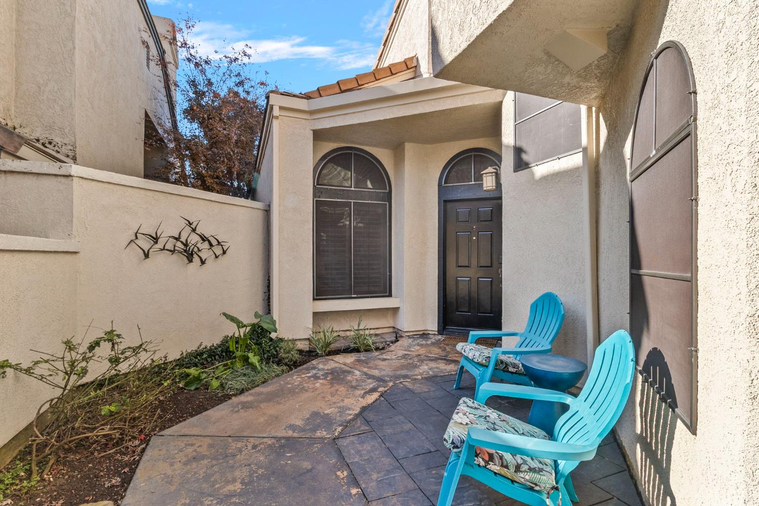 1168 Copper Cottage Ln, Modesto, CA 95355