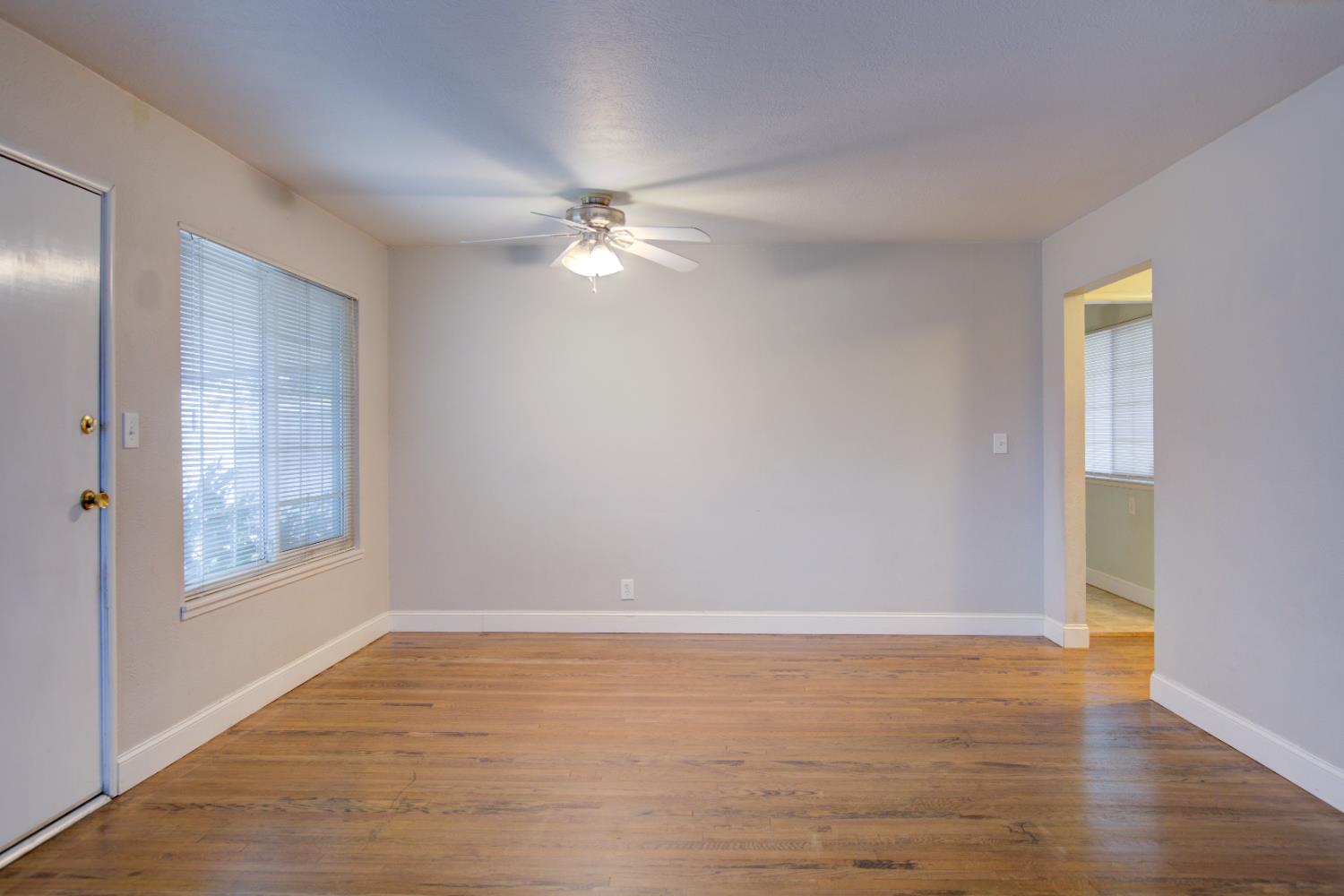 2126 Monticello Ave, Modesto, CA 95350