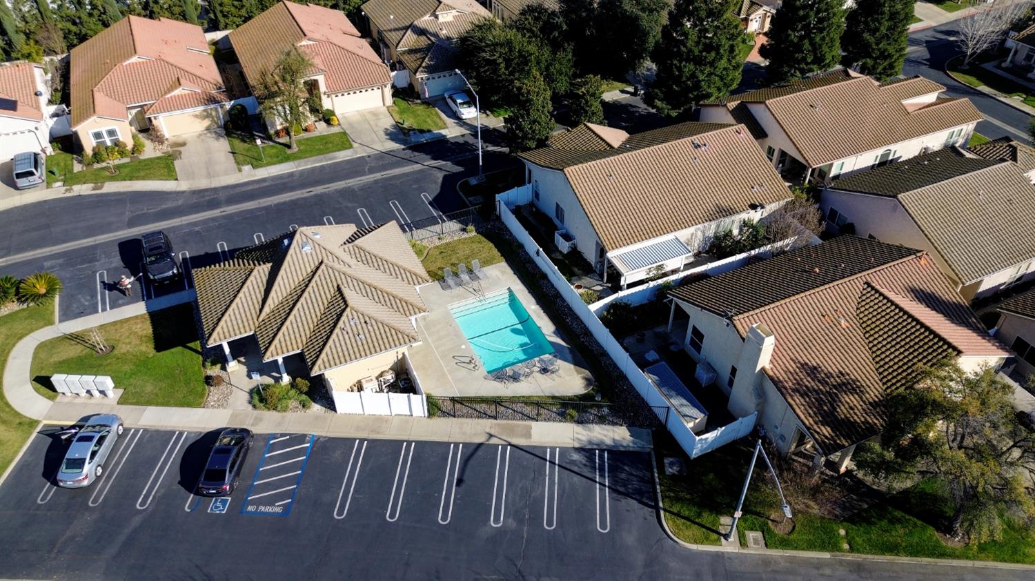 130 Little Johns Creek Dr, Oakdale, CA 95361