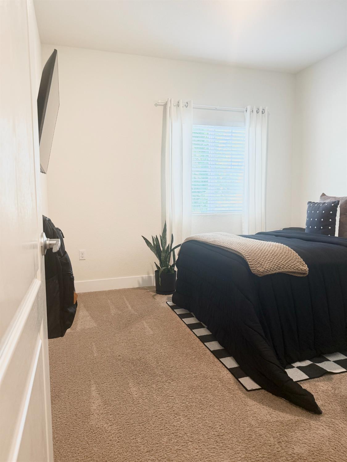 2633 Coolidge, Manteca, CA 95337