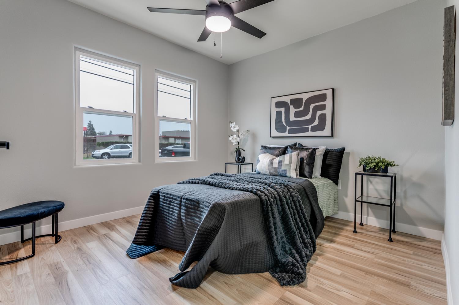 136 N Acacia Ave, Ripon, CA 95366