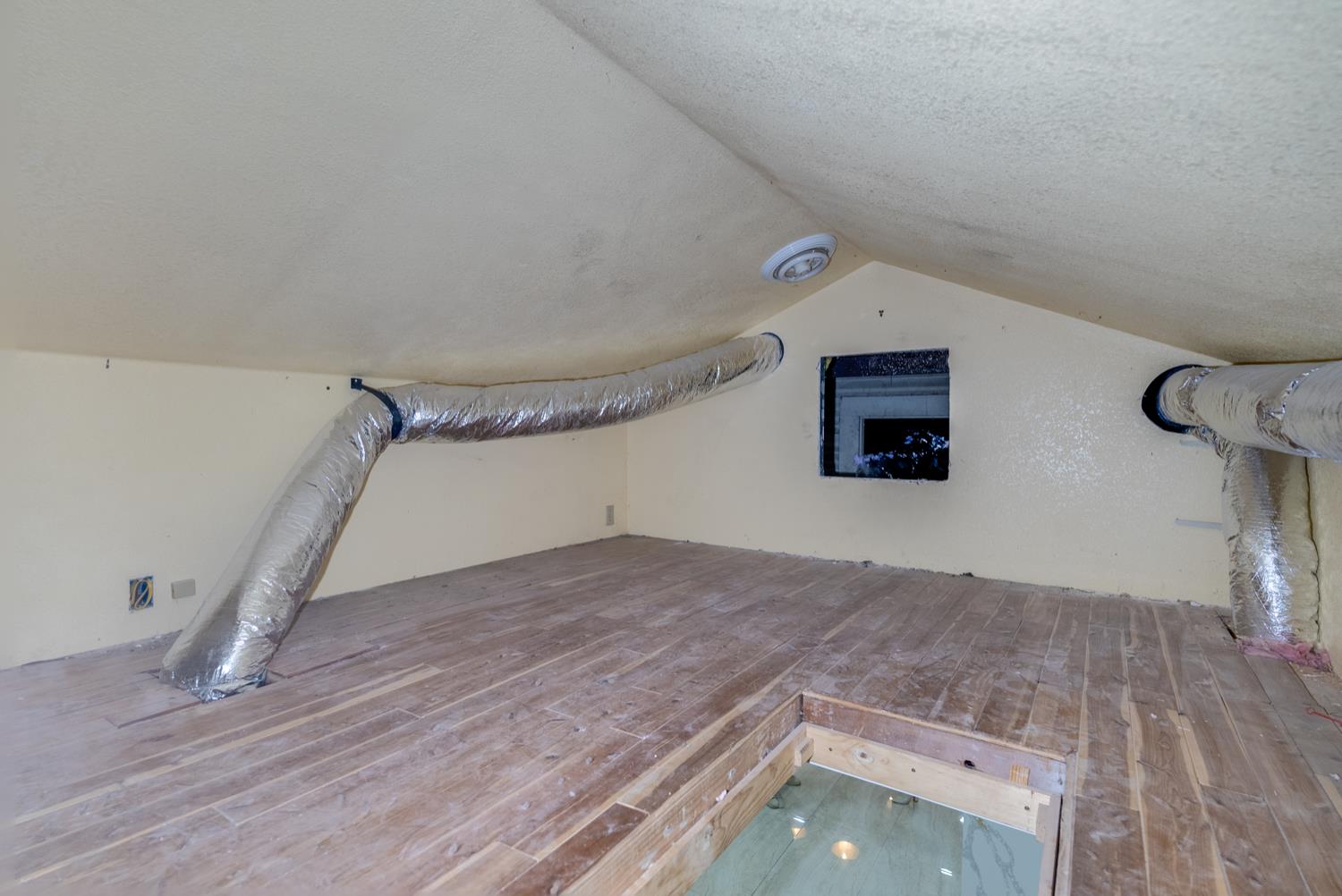 136 N Acacia Ave, Ripon, CA 95366