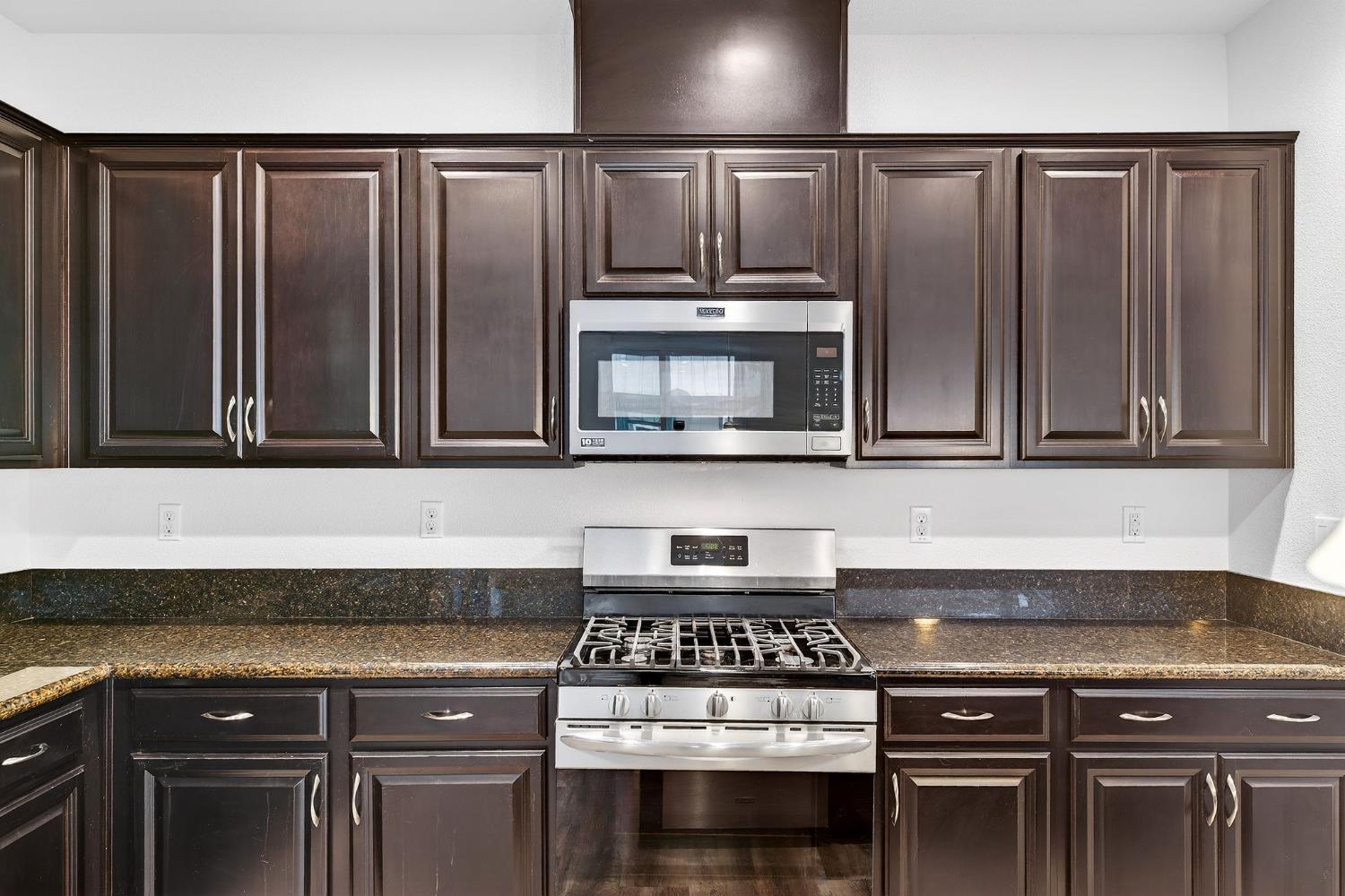 9659 Cabernet Ct, Patterson, CA 95363