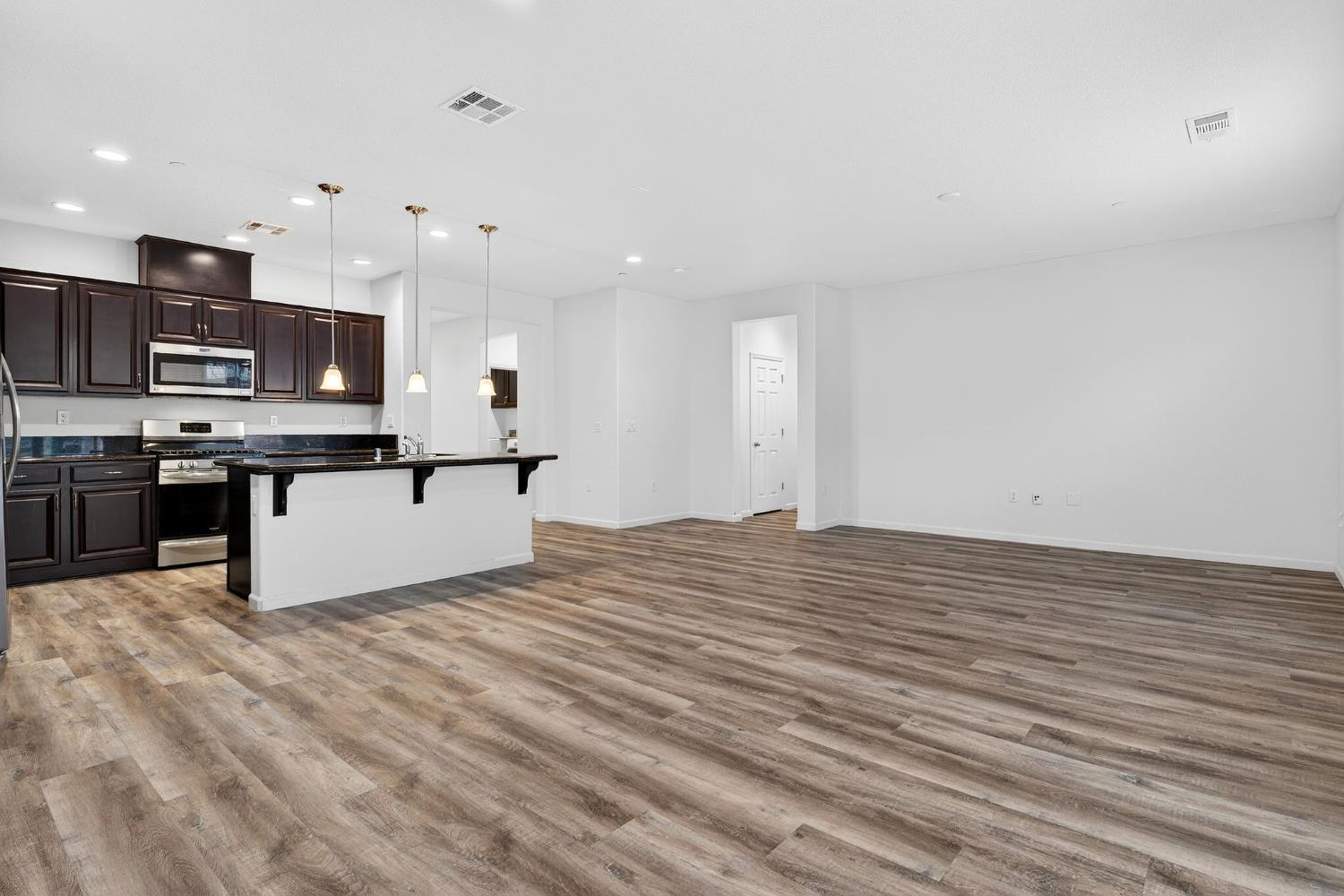 9659 Cabernet Ct, Patterson, CA 95363