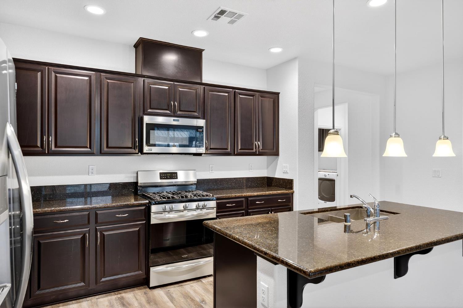 9659 Cabernet Ct, Patterson, CA 95363