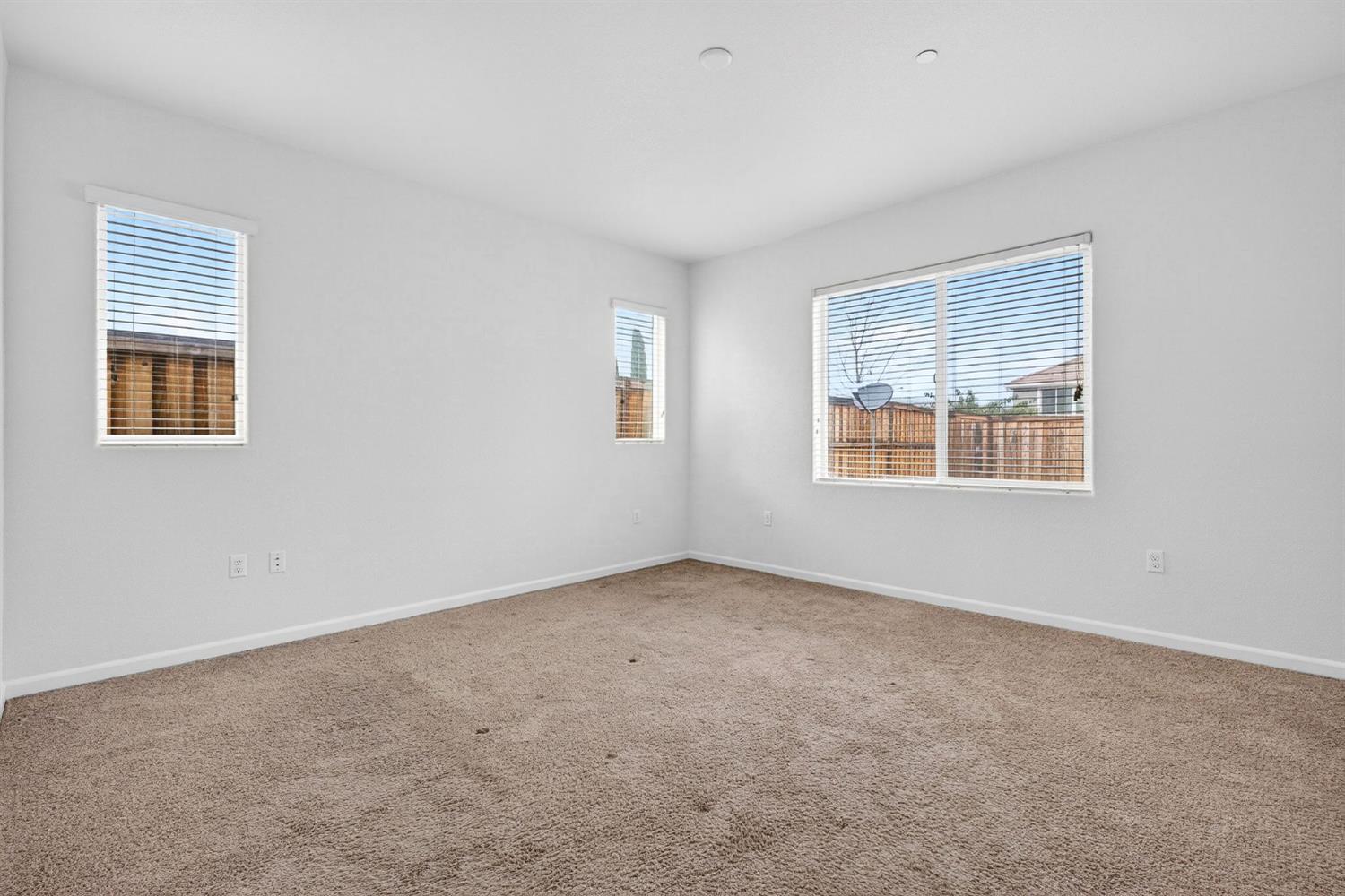 9659 Cabernet Ct, Patterson, CA 95363