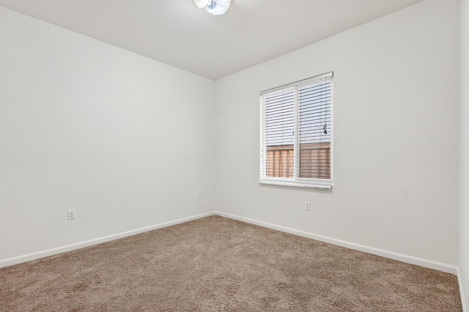 9659 Cabernet Ct, Patterson, CA 95363