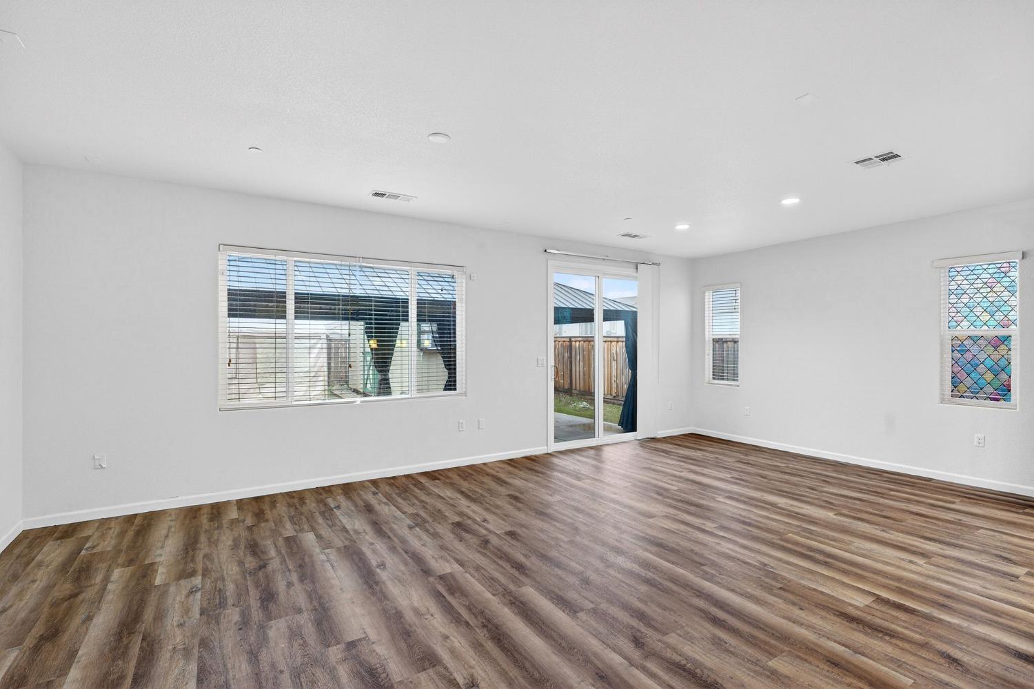 9659 Cabernet Ct, Patterson, CA 95363