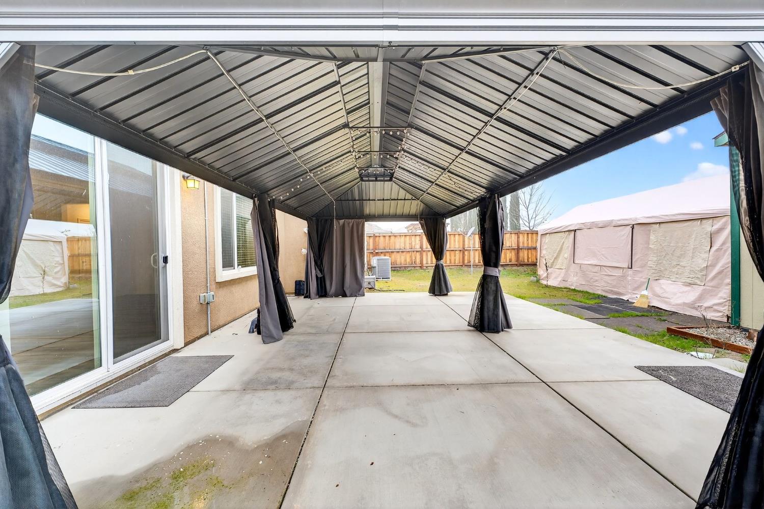 9659 Cabernet Ct, Patterson, CA 95363