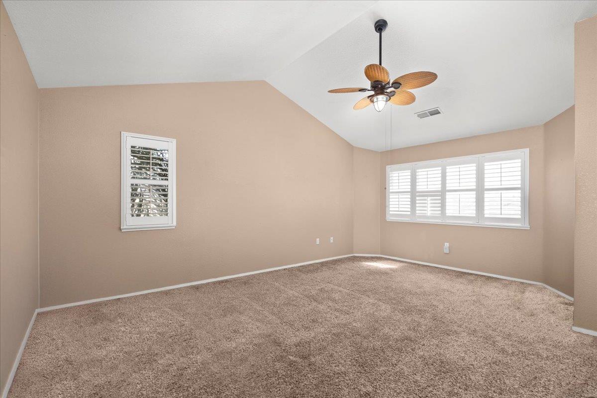 342 Sunnyhill Dr, Turlock, CA 95382