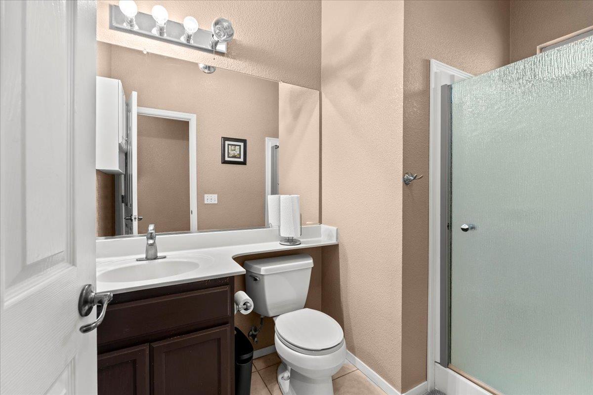 342 Sunnyhill Dr, Turlock, CA 95382