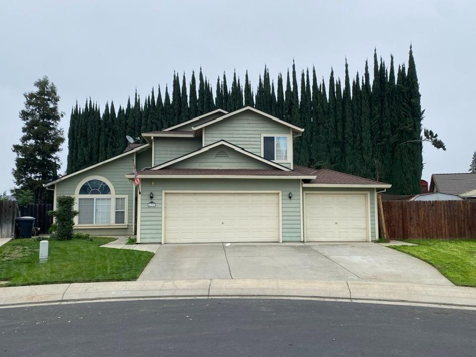 6236 Jaguar Ct, Riverbank, CA 95367