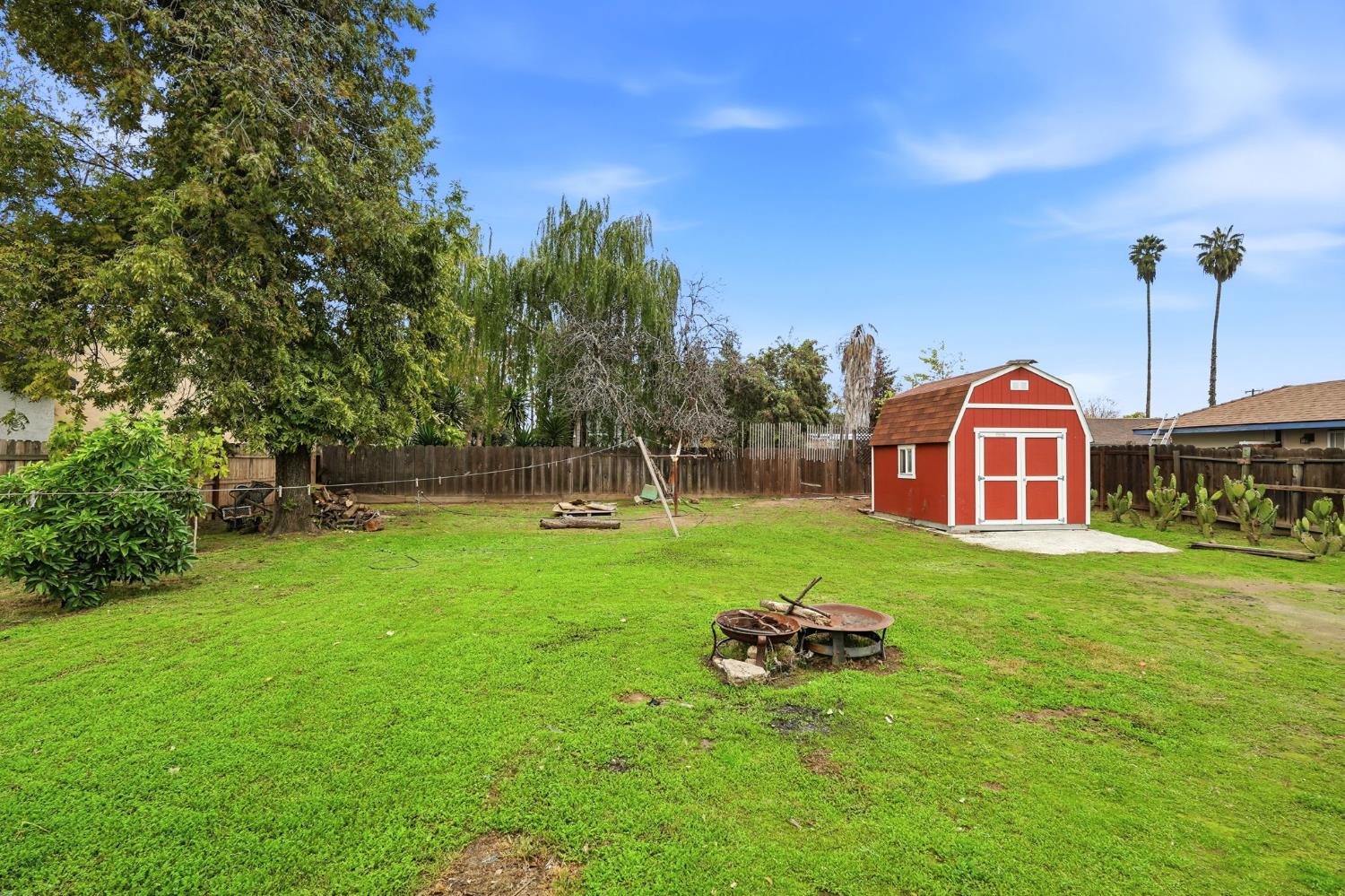 861 Wayside Dr, Turlock, CA 95380