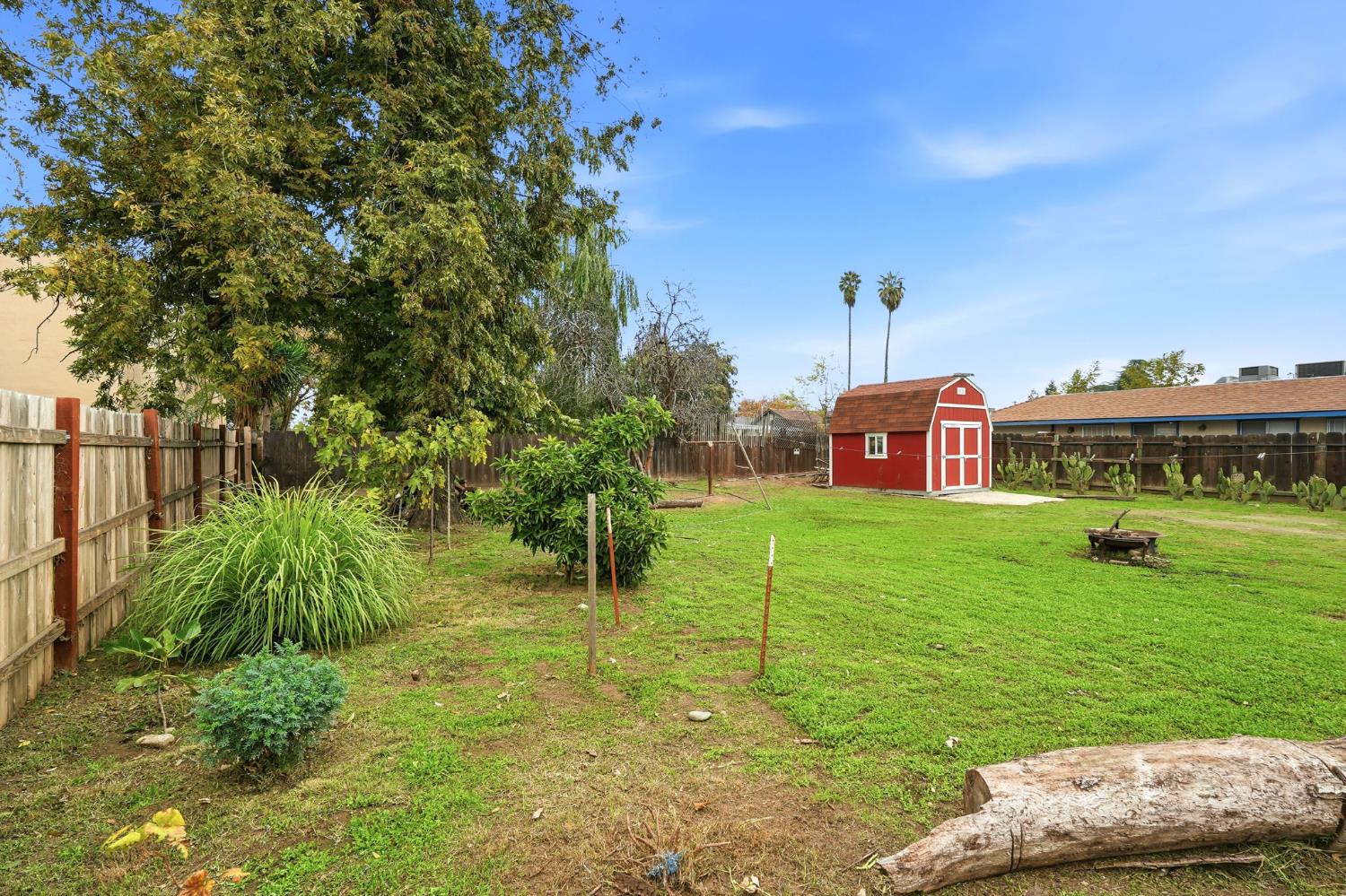 861 Wayside Dr, Turlock, CA 95380