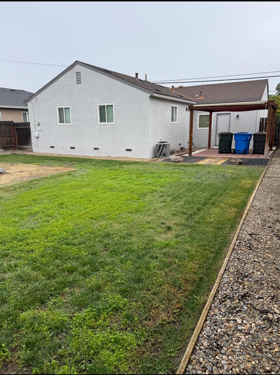 423 Park Ave, Manteca, CA 95337