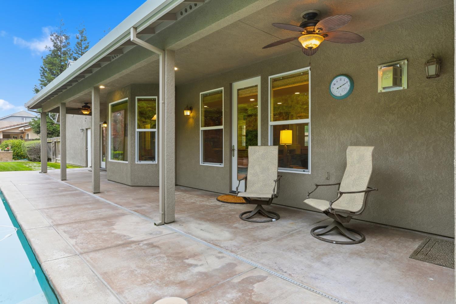 347 E Milgeo Ave, Ripon, CA 95366