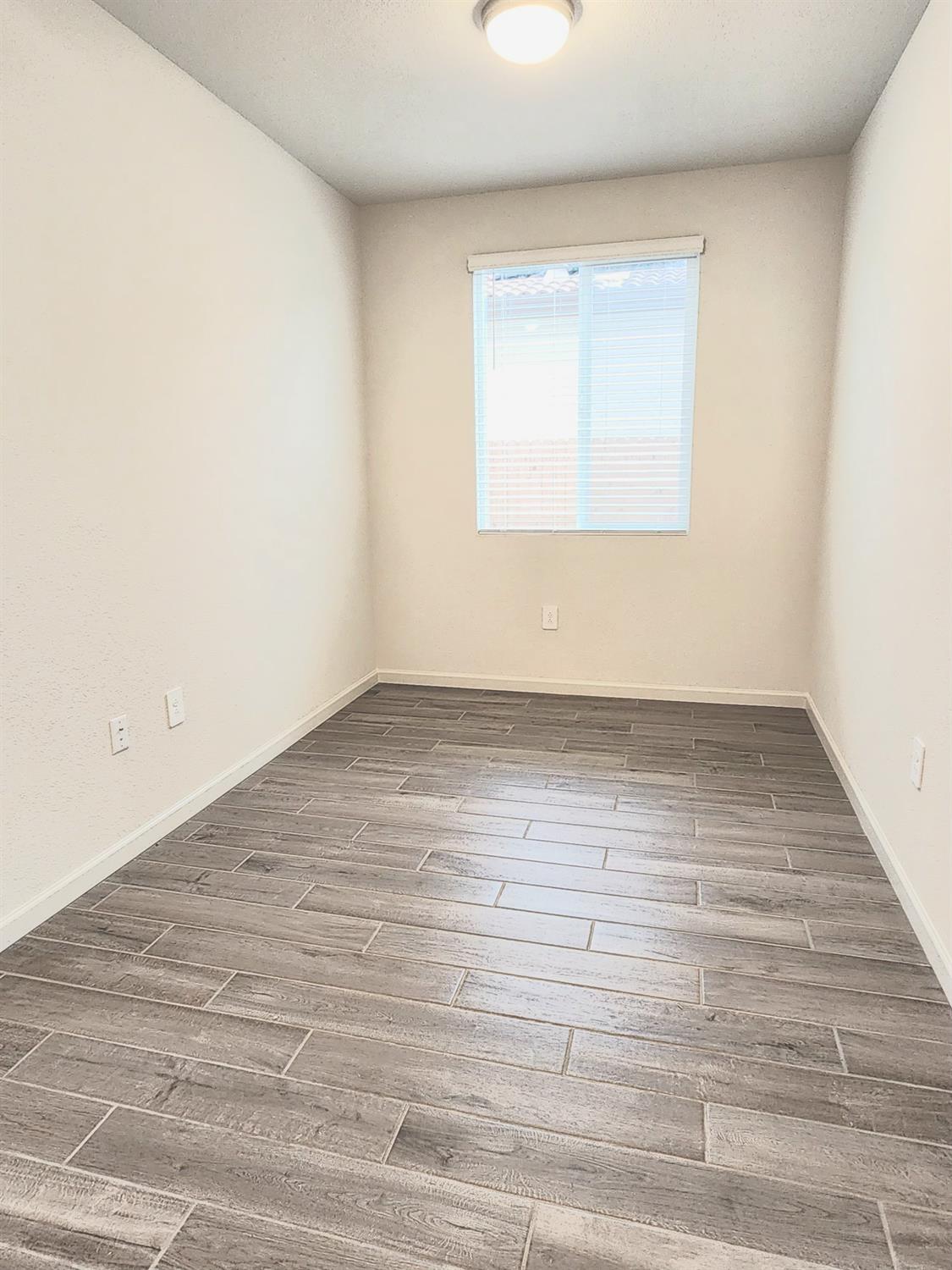 1792 Skagway Ave, Manteca, CA 95337