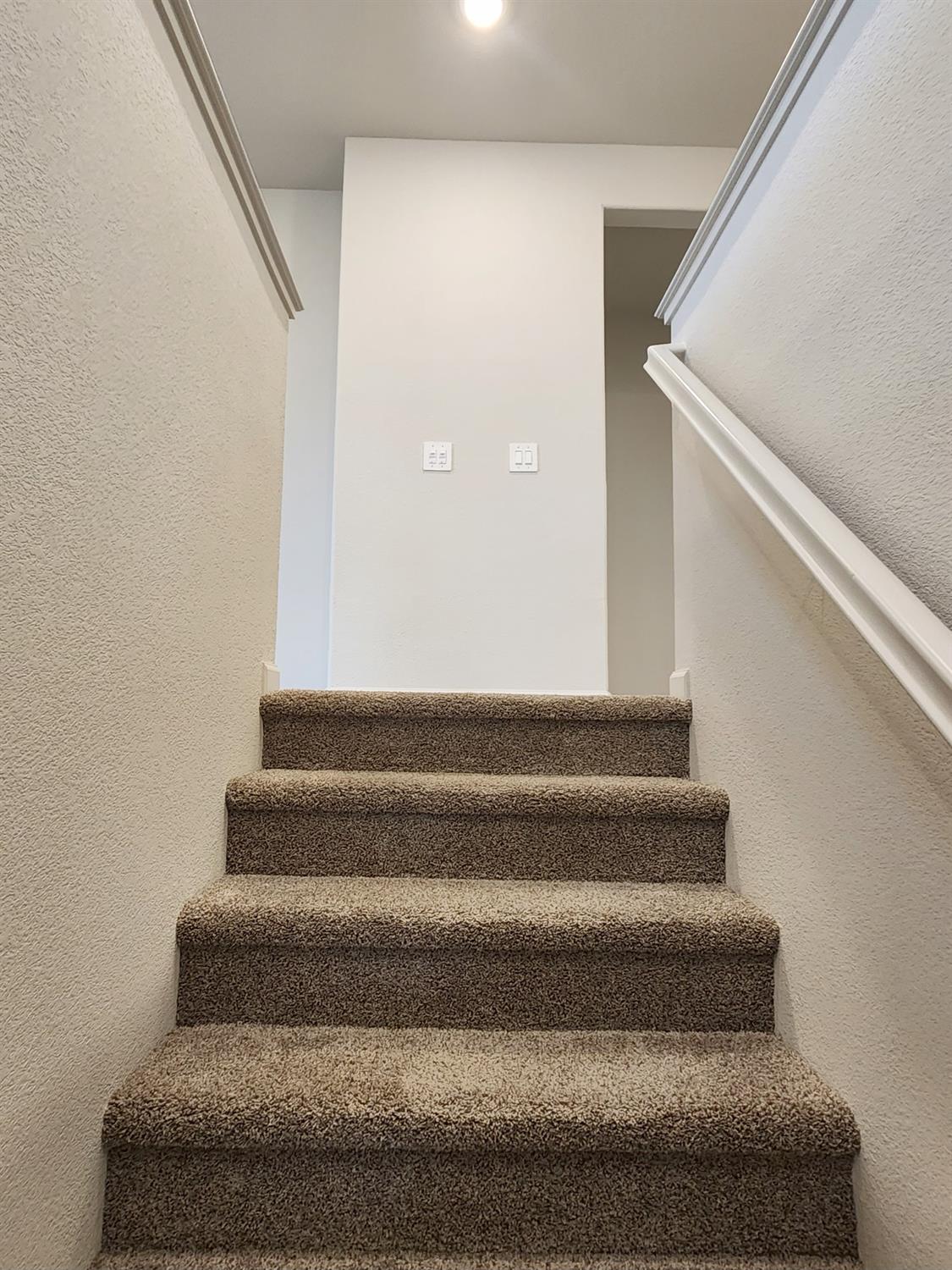 1792 Skagway Ave, Manteca, CA 95337