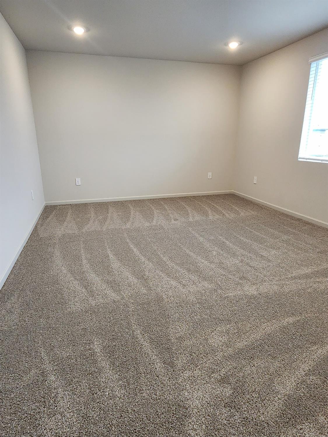 1792 Skagway Ave, Manteca, CA 95337