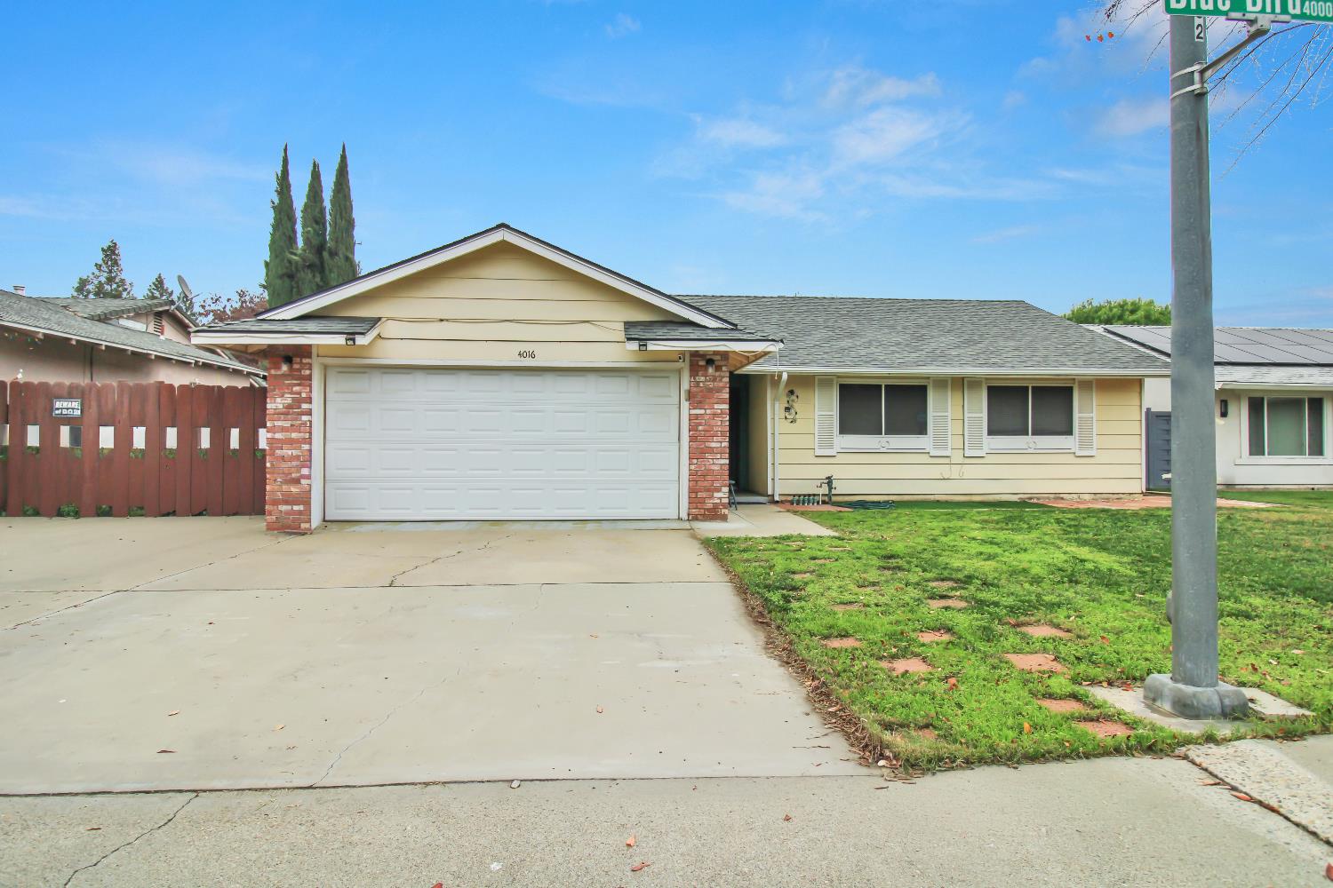 4016 Blue Bird Dr, Modesto, CA 95356