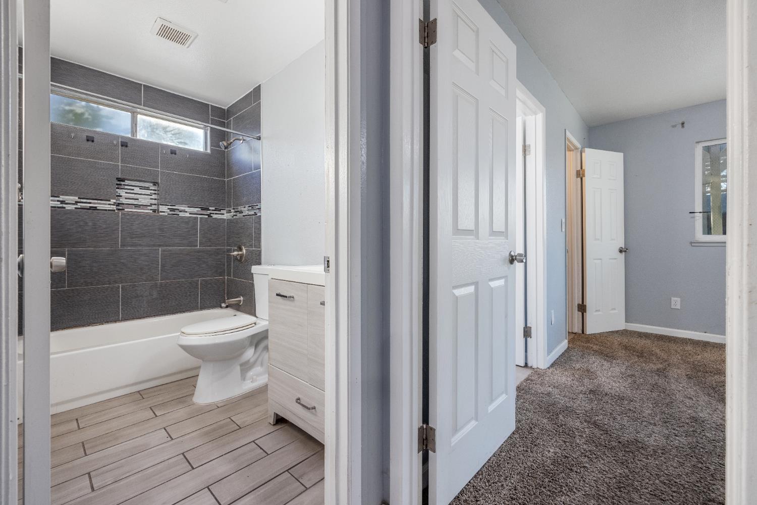 3705 Ghia Ct, Modesto, CA 95356